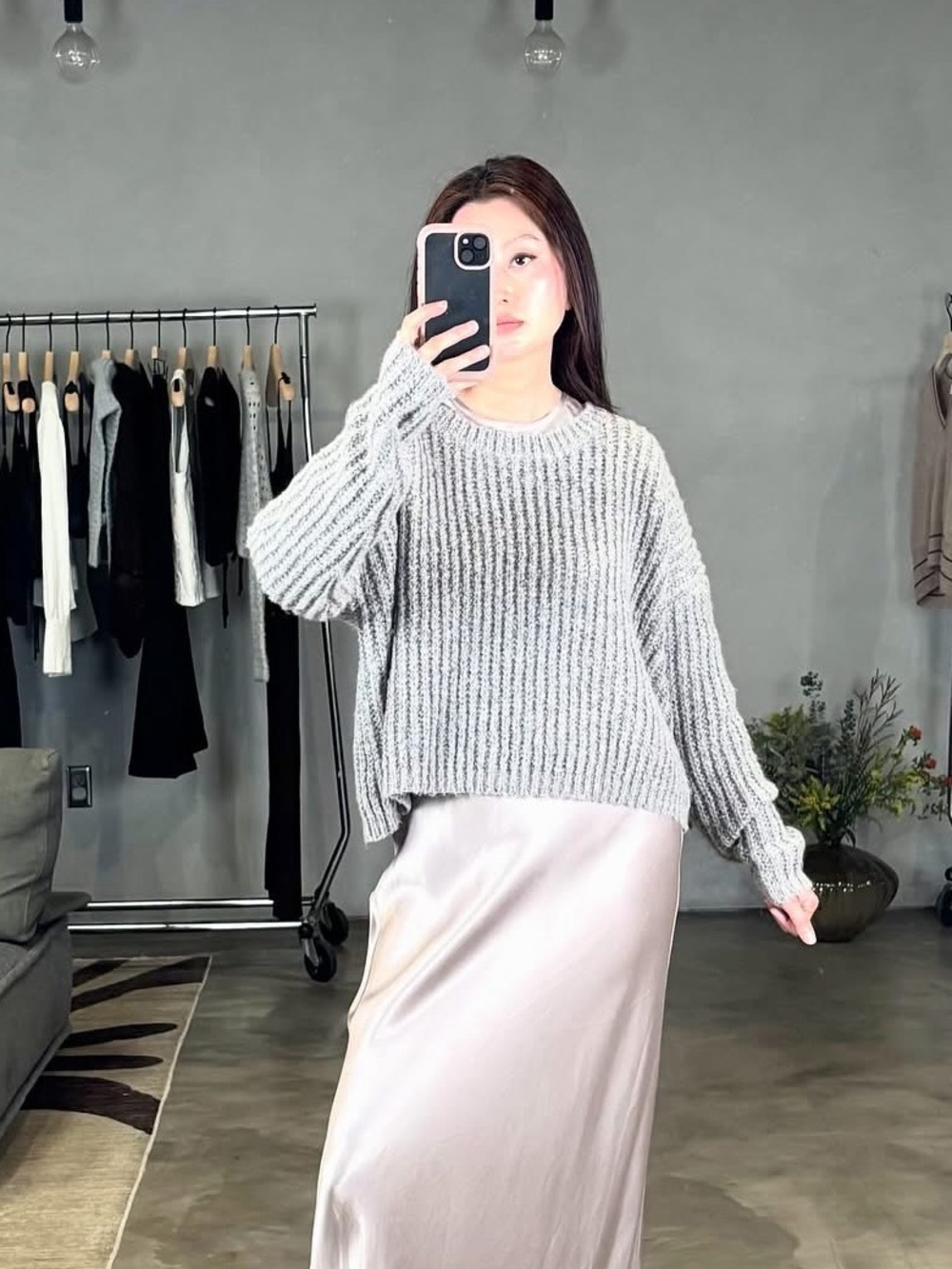 Gray Oatmeal Size M Super Soft Oversized Knit Cropped Sweater
